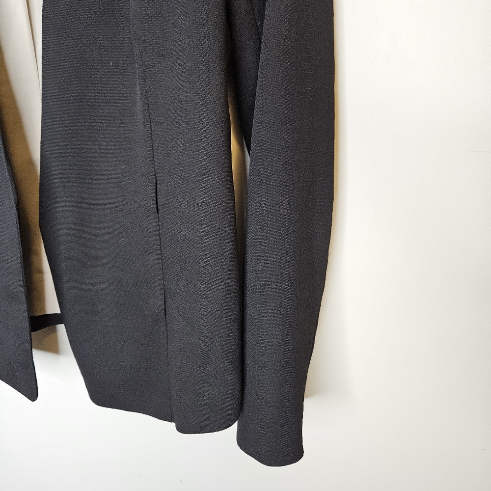 Aritzia Babaton Keith Blazer Jacket Sz 2 Open Front Black Minimalist Corporate - Picture 7 of 14